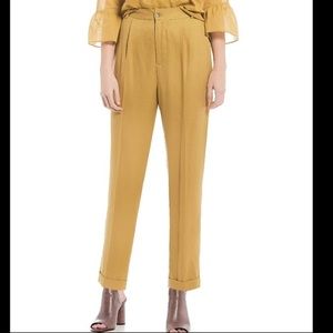 A Loves A Mustard Trousers